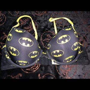 Nanananana Batman Bra!